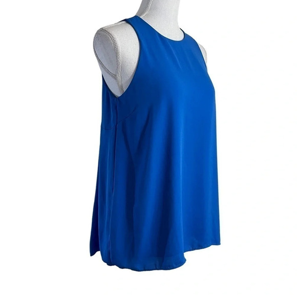 Vince Camuto Blue Chiffon Hi Low Blouse XS Pleated Backside Keyhole Sleeveless - Picture 2 of 5